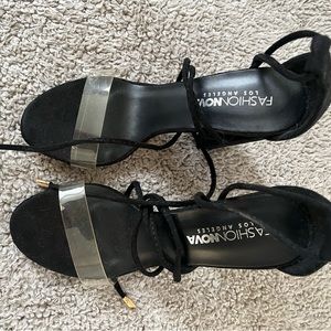 Black and clear Fashion Nova heels 6.5